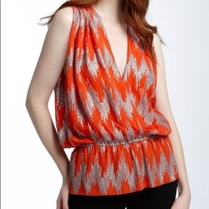 Robbi & Nikki Sequin Drape Top Size Medium